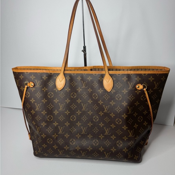 Louis Vuitton Neverfull GM with pochettete - Picture 2 of 13